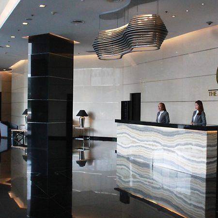 The Alpha Suites Makati City Ngoại thất bức ảnh