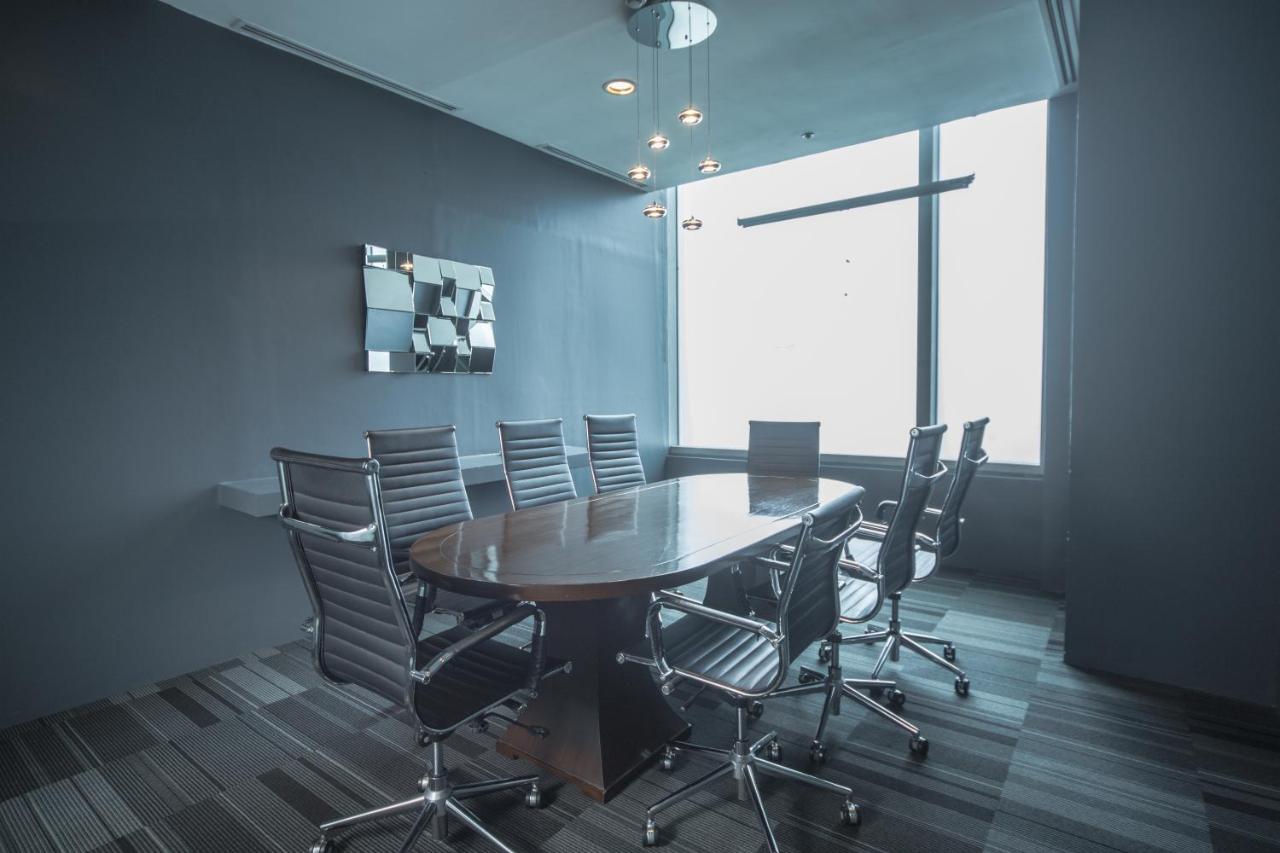The Alpha Suites Makati City Ngoại thất bức ảnh
